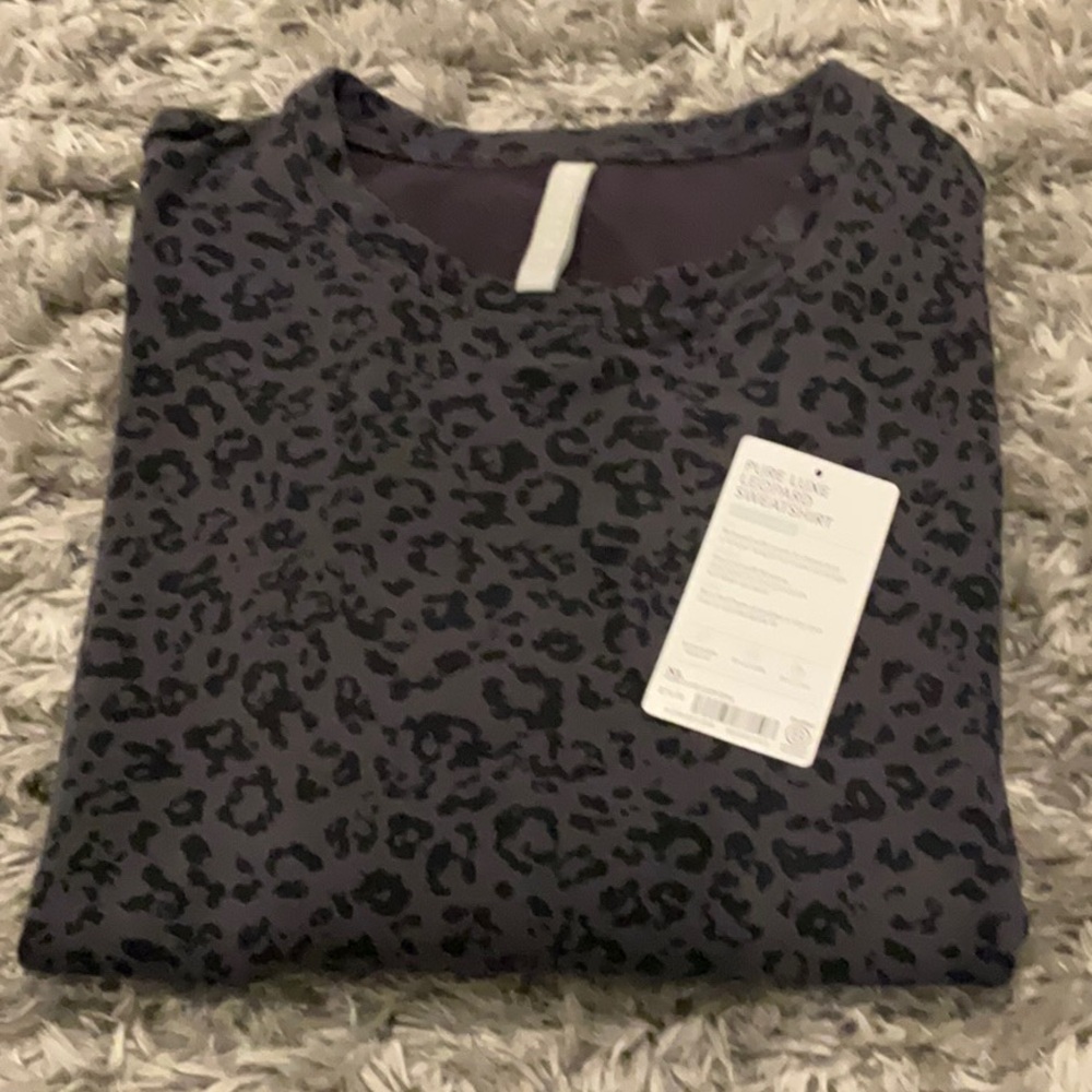 ATHLETA SWEATSHIRT